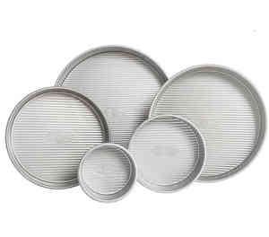 Round cake pan set 