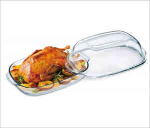 glass casserole dish with glass lid