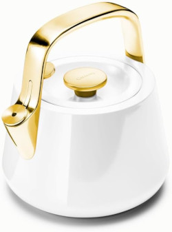 Whistling tea kettle
